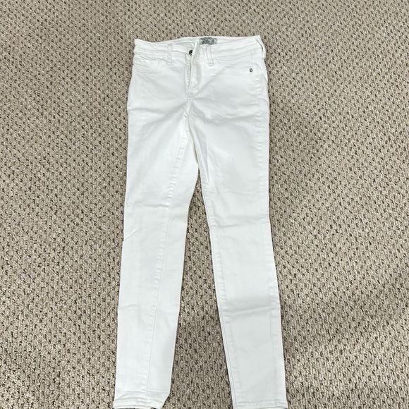 Abercrombie Fitch Jeans Abercrombie Fitch Harper Low Rise Super Skinny Jeans White Size